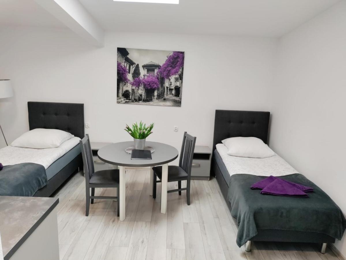 Hostel Adabet Кемпно Экстерьер фото