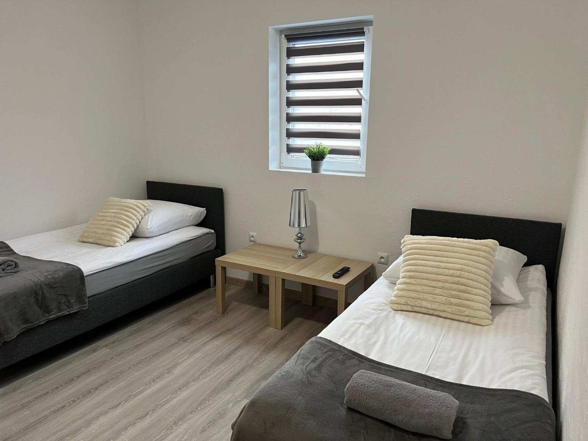 Hostel Adabet Кемпно Экстерьер фото
